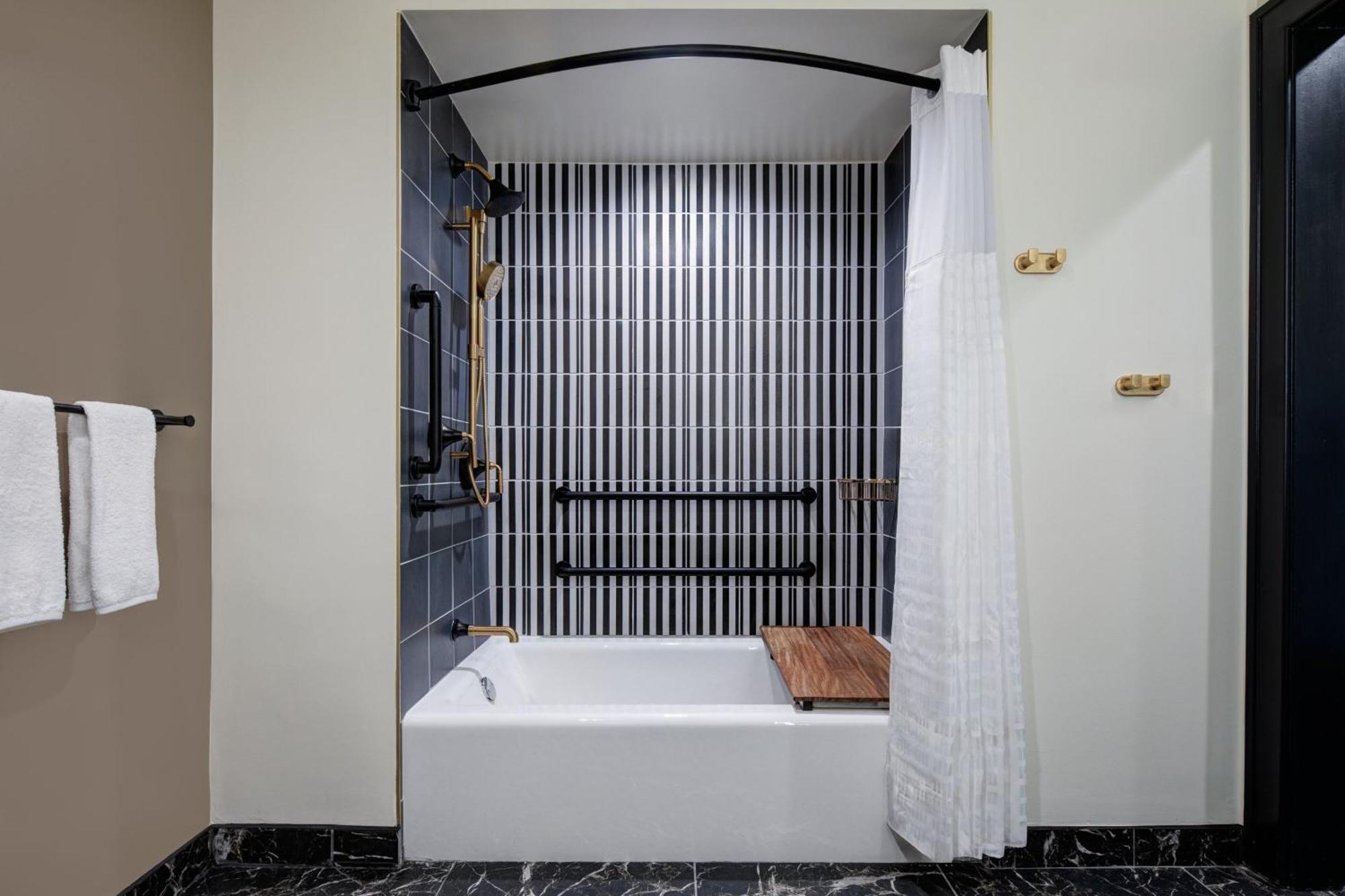 The Lasalle Hotel, Bryan College Station, A Tribute Portfolio Hotel Luaran gambar