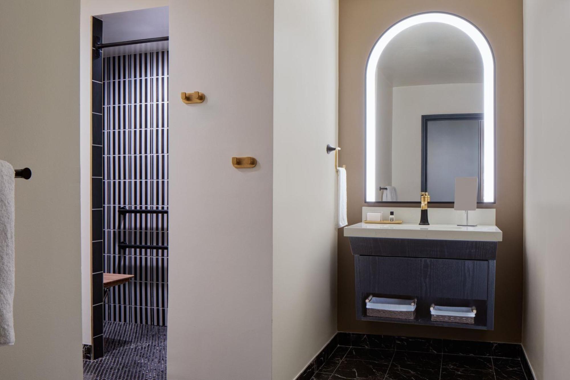 The Lasalle Hotel, Bryan College Station, A Tribute Portfolio Hotel Luaran gambar
