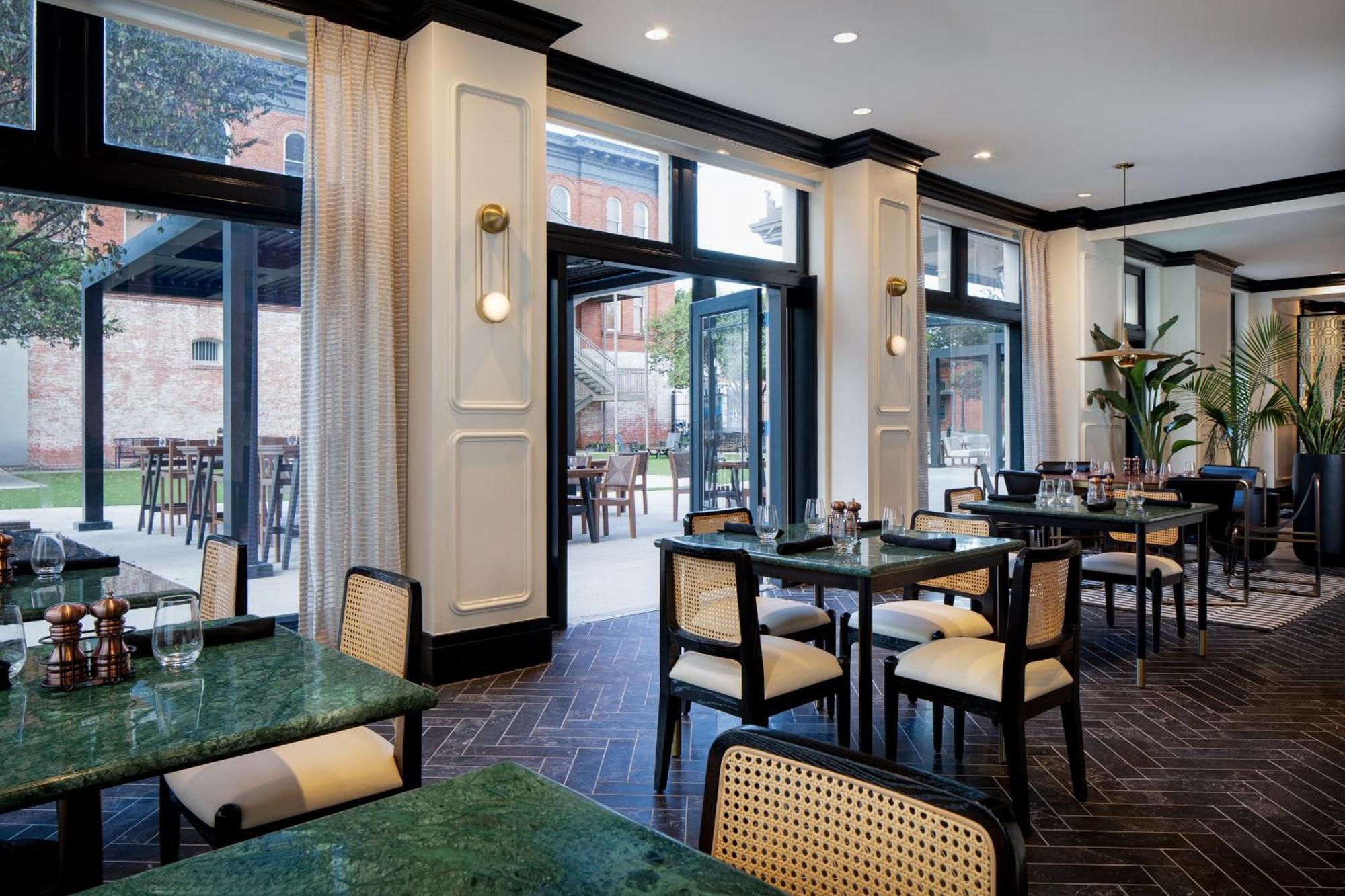 The Lasalle Hotel, Bryan College Station, A Tribute Portfolio Hotel Luaran gambar